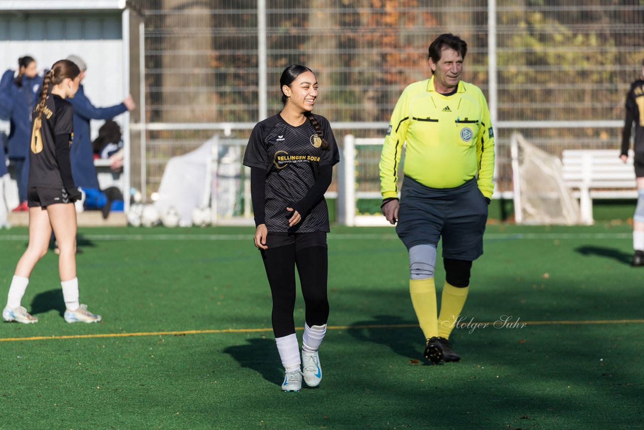 Bild 255 - wBJ VfL Pinneberg2 - Eimsbuttler TV 3 : Ergebnis: 5:0